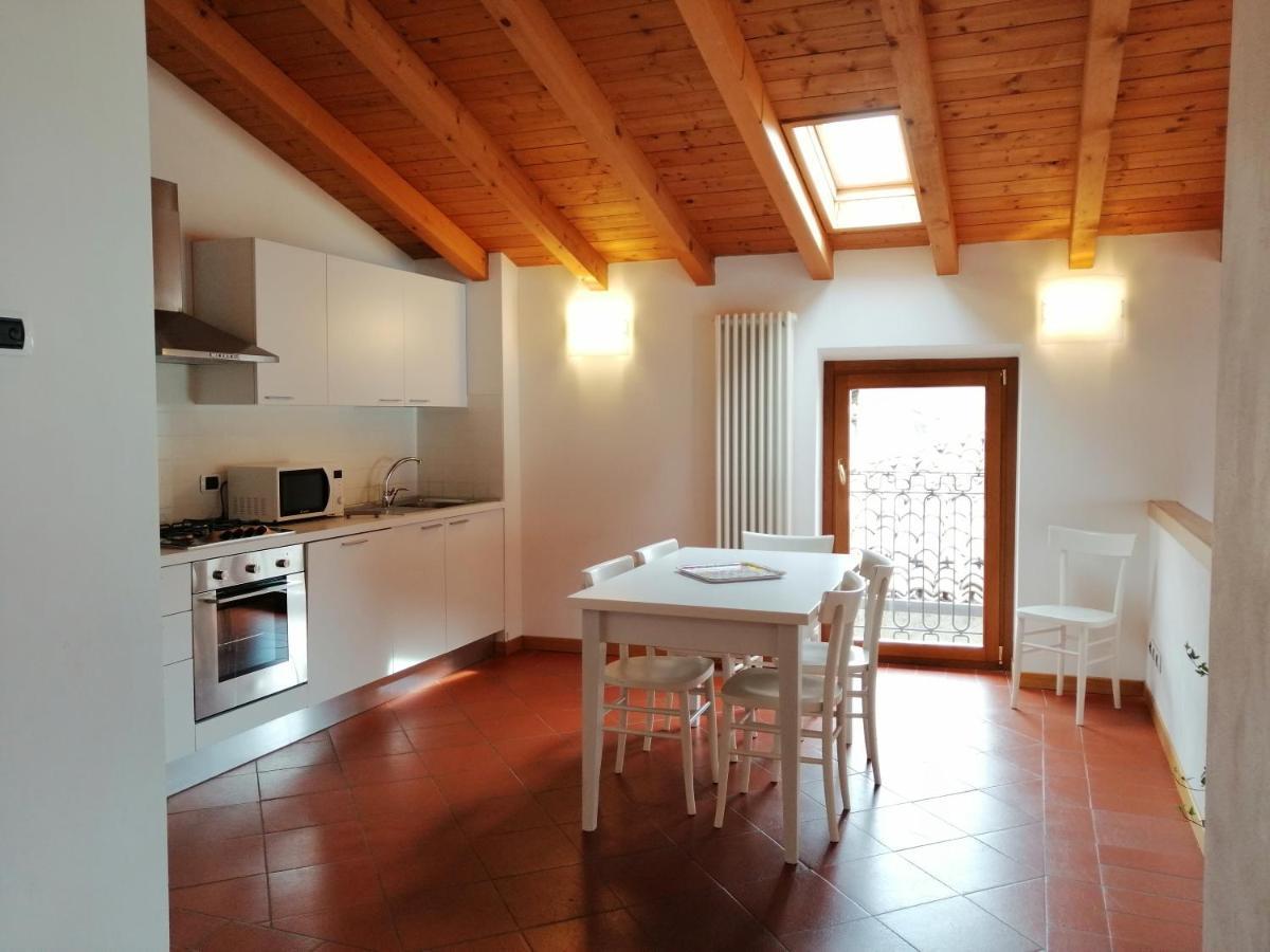 Iseolakerental - Casa Del Pescatore Riva di Solto Zewnętrze zdjęcie