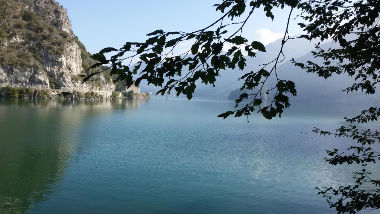 Iseolakerental - Casa Del Pescatore Riva di Solto Zewnętrze zdjęcie